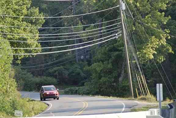 Avoiding Utility Pole Location Liability